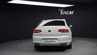VOLKSWAGEN PASSAT GT B8  2.0 TDI Prestige 2018