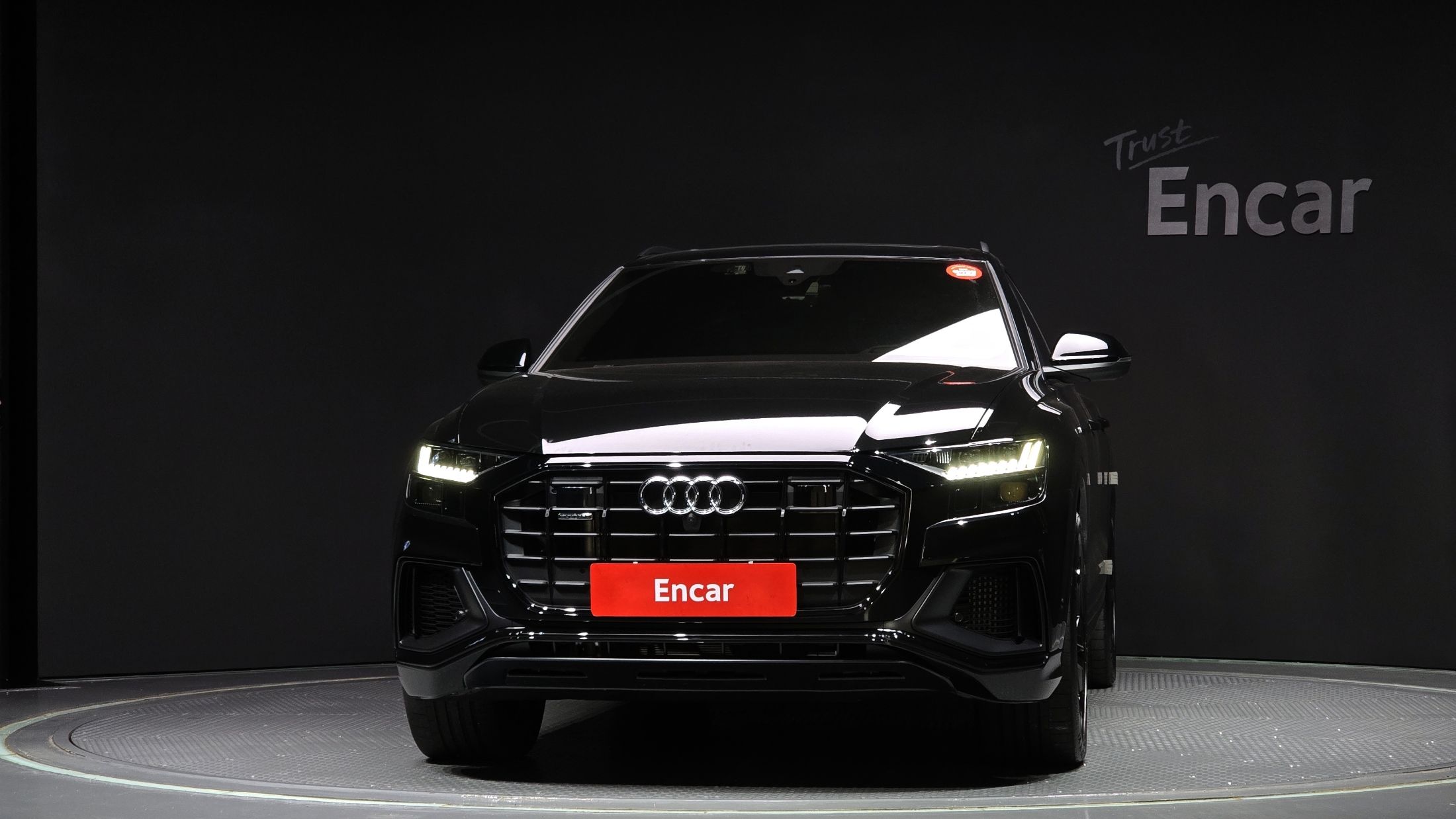 AUDI Q8 4M 2023