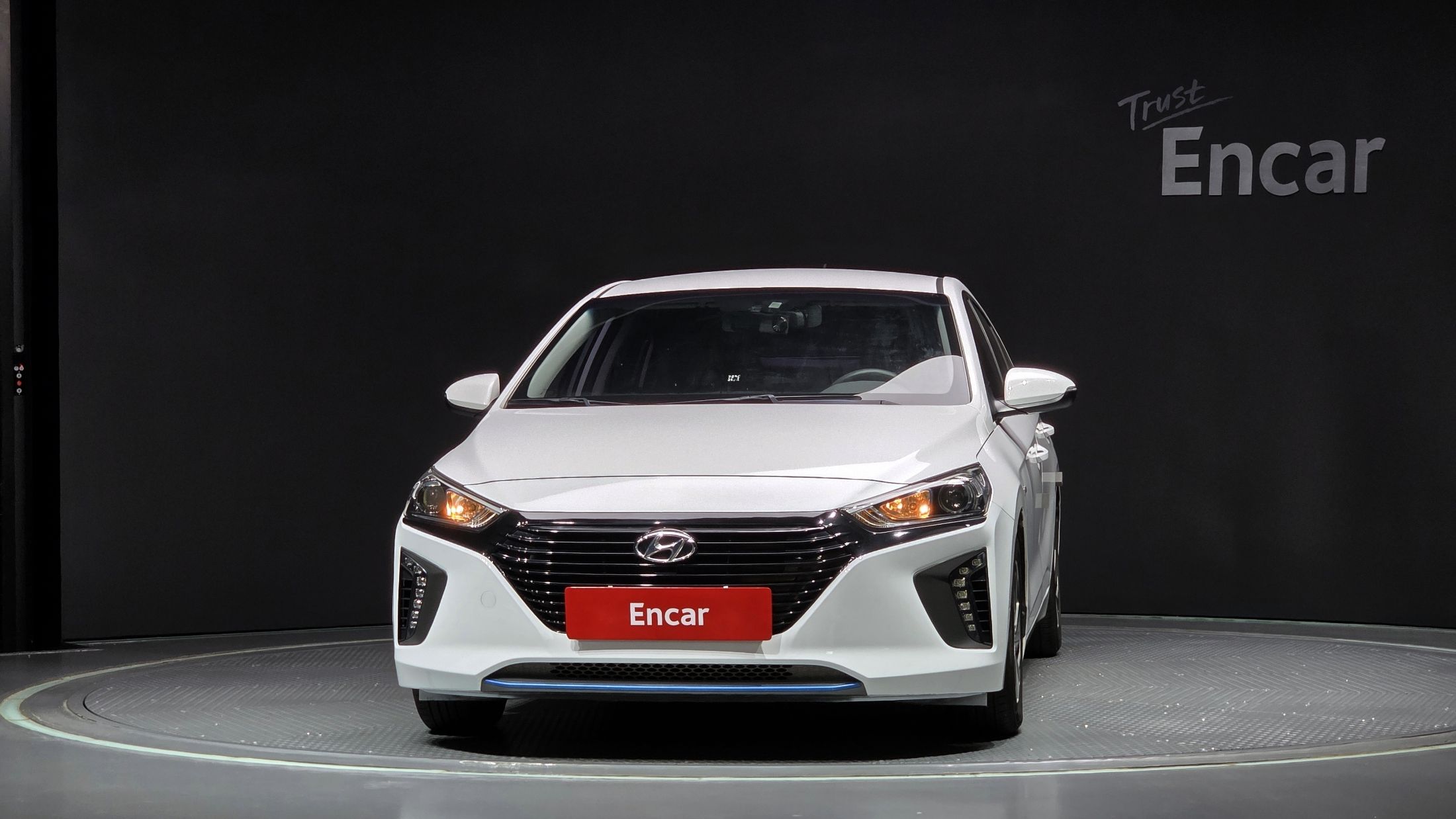 HYUNDAI IONIQ HYBRID 2017