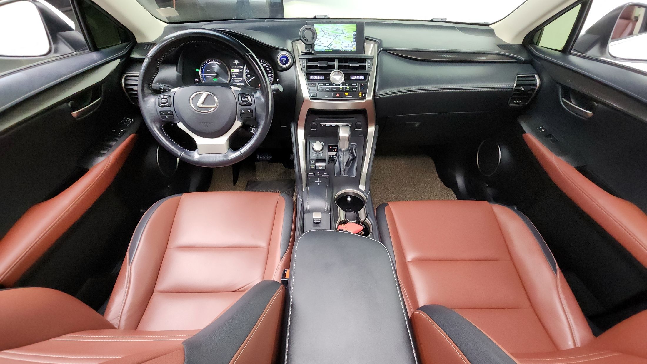LEXUS NX300H 2015