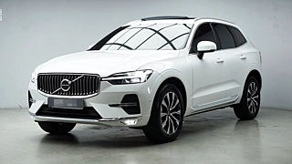 VOLVO XC60 2023