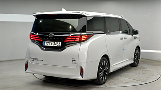 TOYOTA ALPHARD 2023