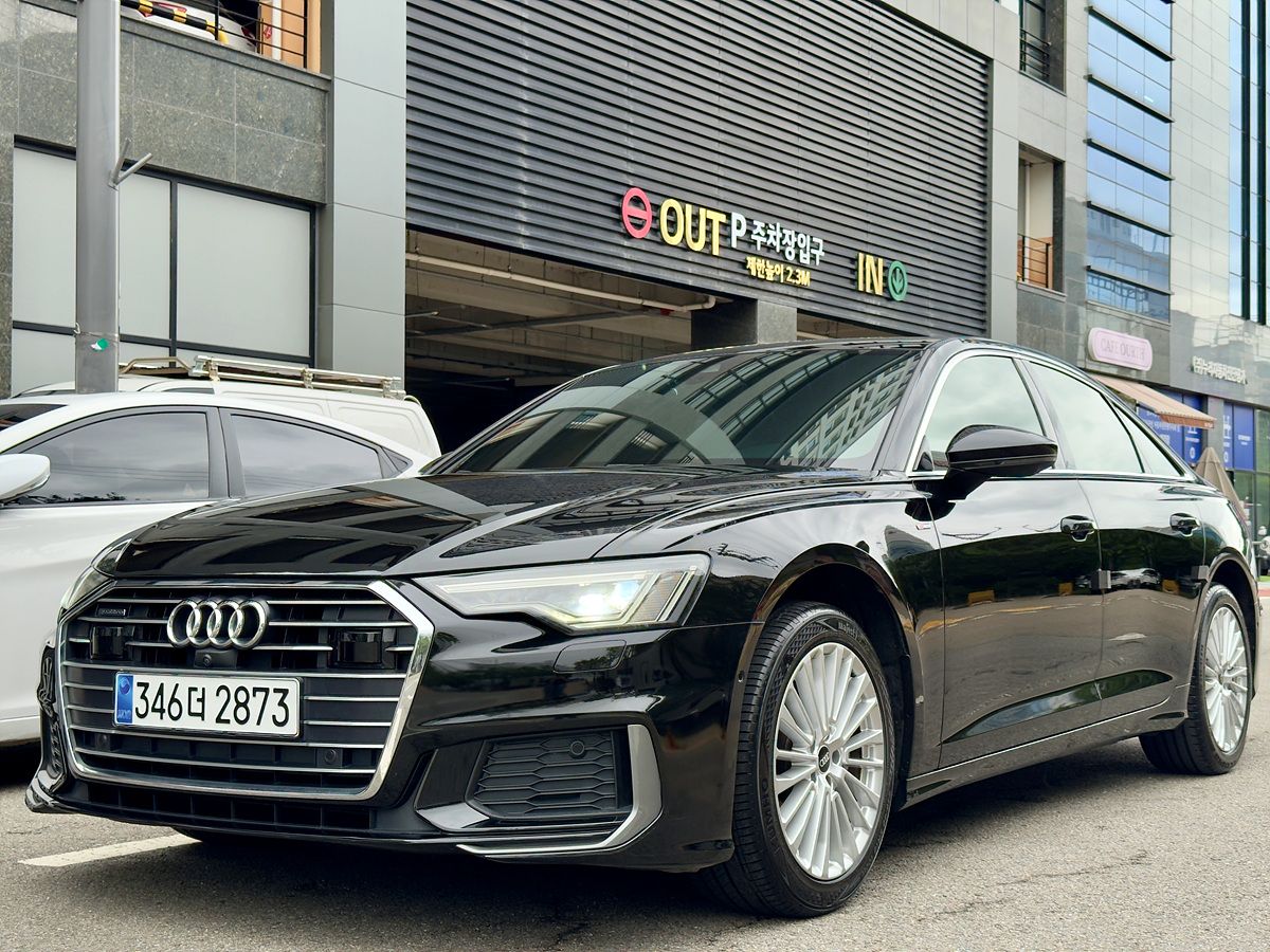 AUDI A6 C8 2021