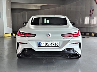 BMW 8-SERIES G15 2023