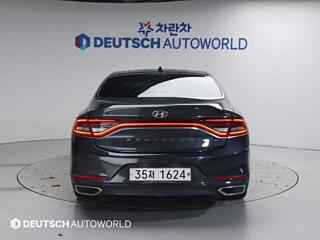HYUNDAI GRANDEUR IG 2018