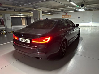 BMW 5-SERIES G30 2017