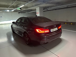 BMW 5-SERIES G30 2017
