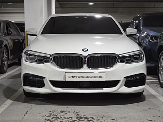 BMW 5-SERIES G30  2019