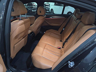 BMW 5-SERIES G30 2017