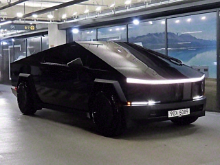 TESLA CYBERTRUCK  Cyberbeast 2024