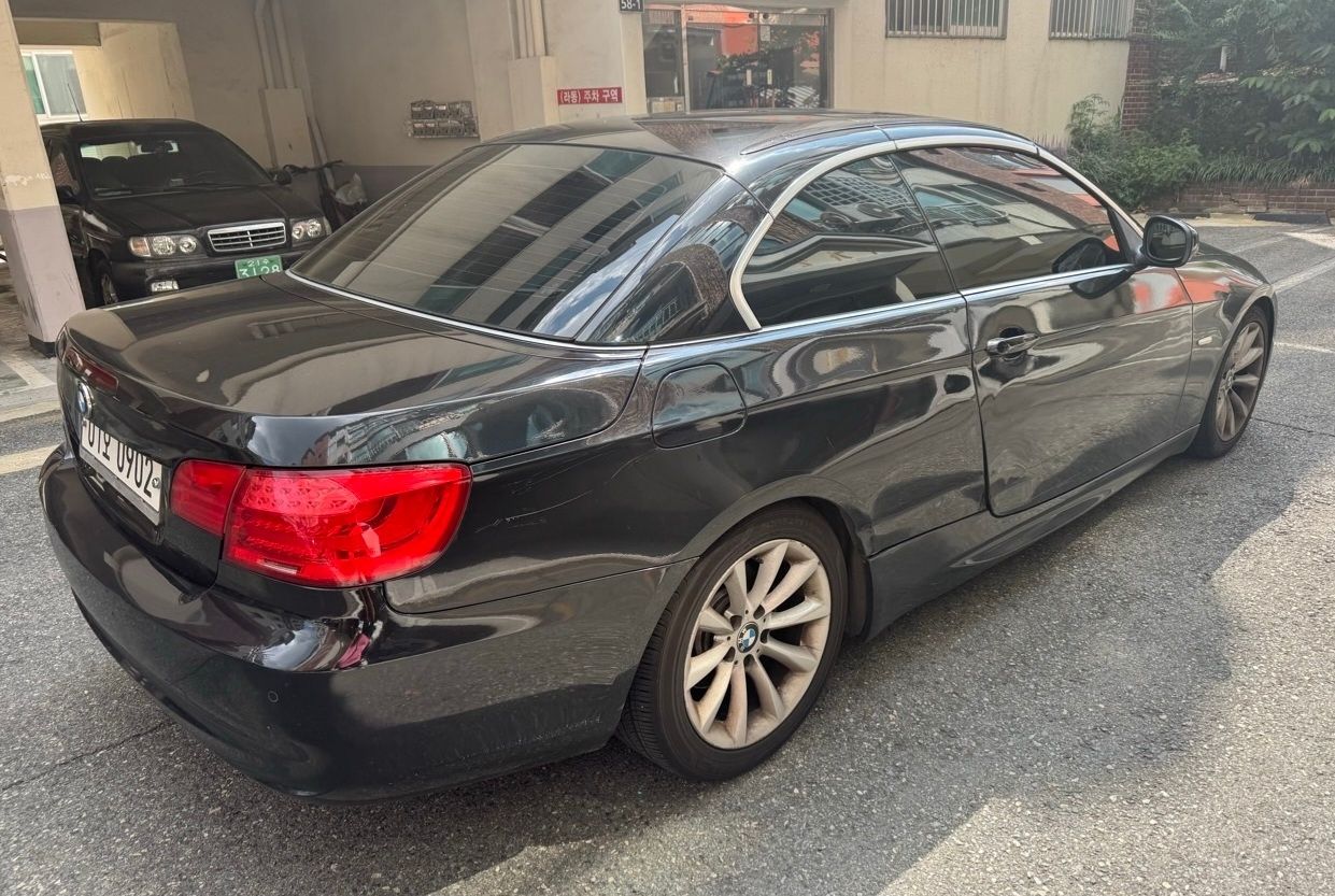 BMW 3-SERIES E90 2011