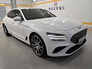 GENESIS G70  2022