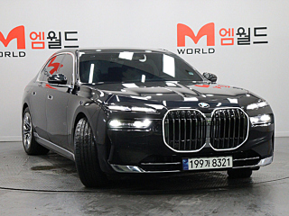 BMW 7-SERIES G70 2023