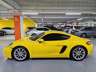 PORSCHE 718 CAYMAN 2019