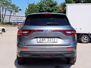 SAMSUNG QM6 2019