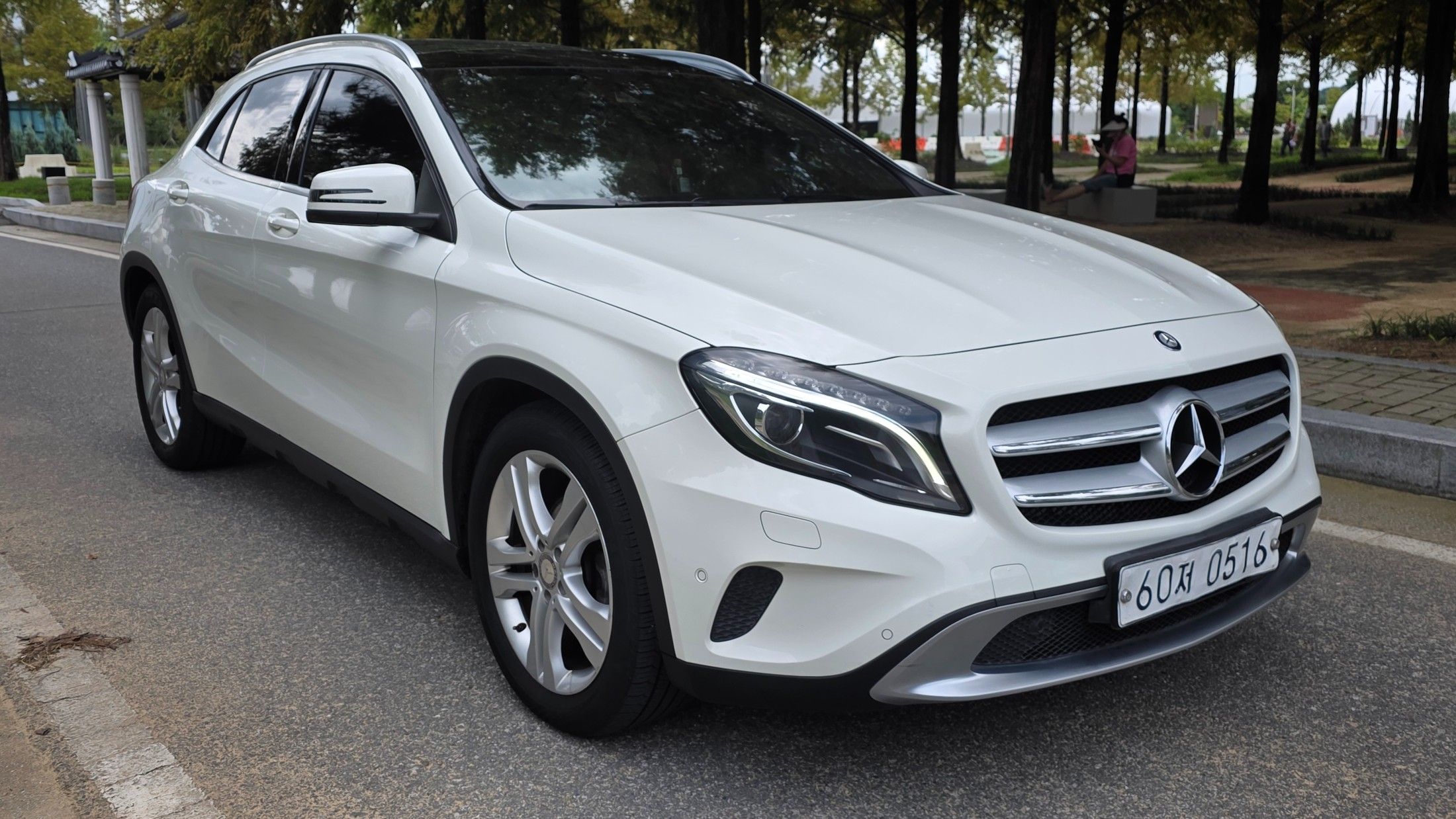MERCEDES BENZ GLA-CLASS X156 2016
