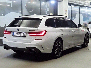 BMW 3-SERIES G20  M340i xDrive Touring Performance 2022