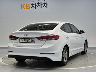 HYUNDAI AVANTE AD 2018