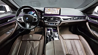 BMW 5-SERIES G30 2022