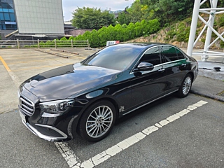 MERCEDES BENZ E-CLASS W213 2021