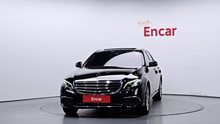 MERCEDES BENZ E-CLASS W213 2019