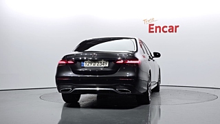 MERCEDES BENZ E-CLASS W213 2022