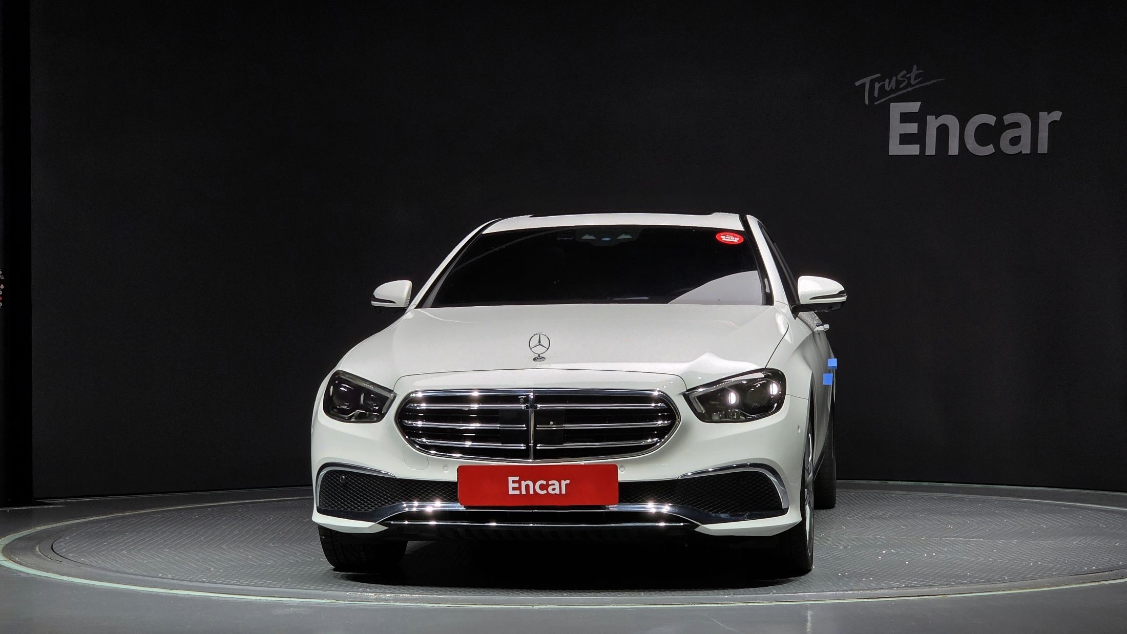 MERCEDES BENZ E-CLASS W213 2022