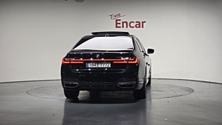 BMW 7-SERIES G11 2020