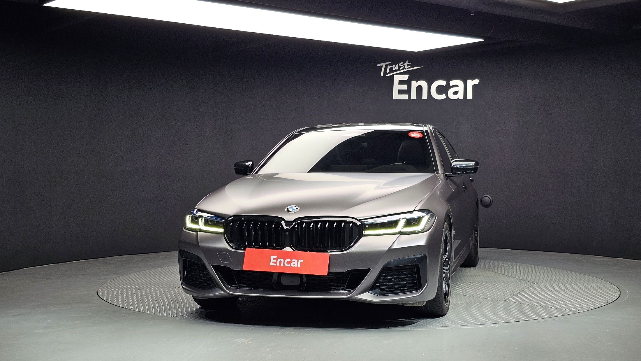 BMW 5-SERIES G30 2023