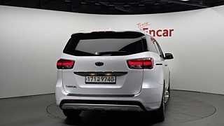 KIA CARNIVAL 2017