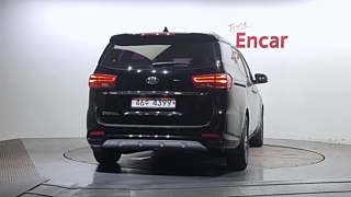 KIA CARNIVAL 2018
