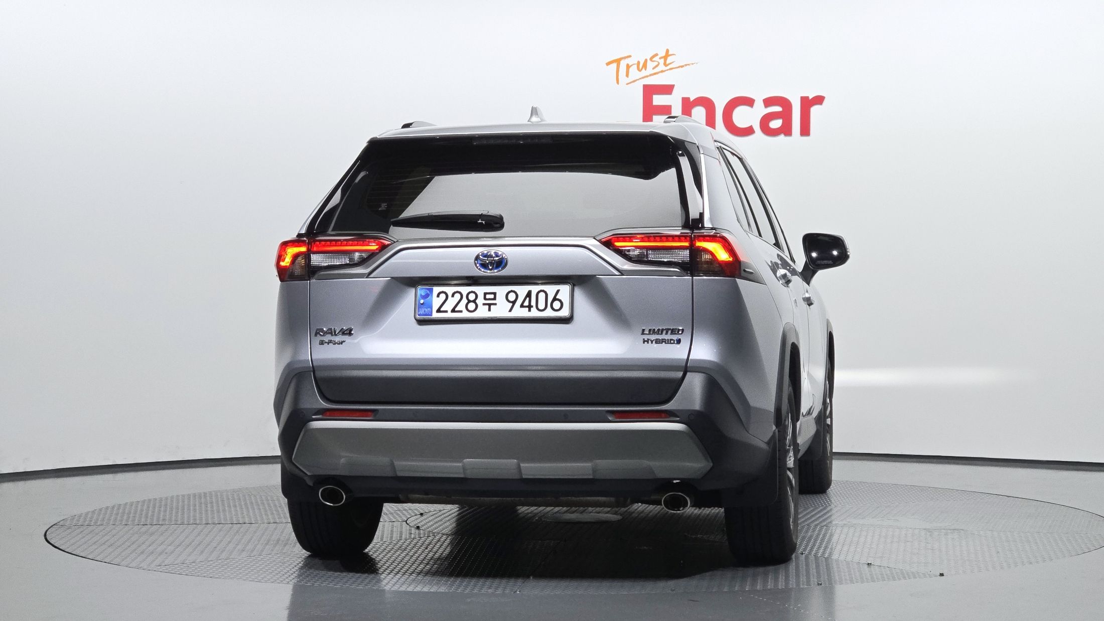 TOYOTA RAV4 2023