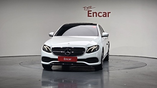 MERCEDES BENZ E-CLASS W213 2019
