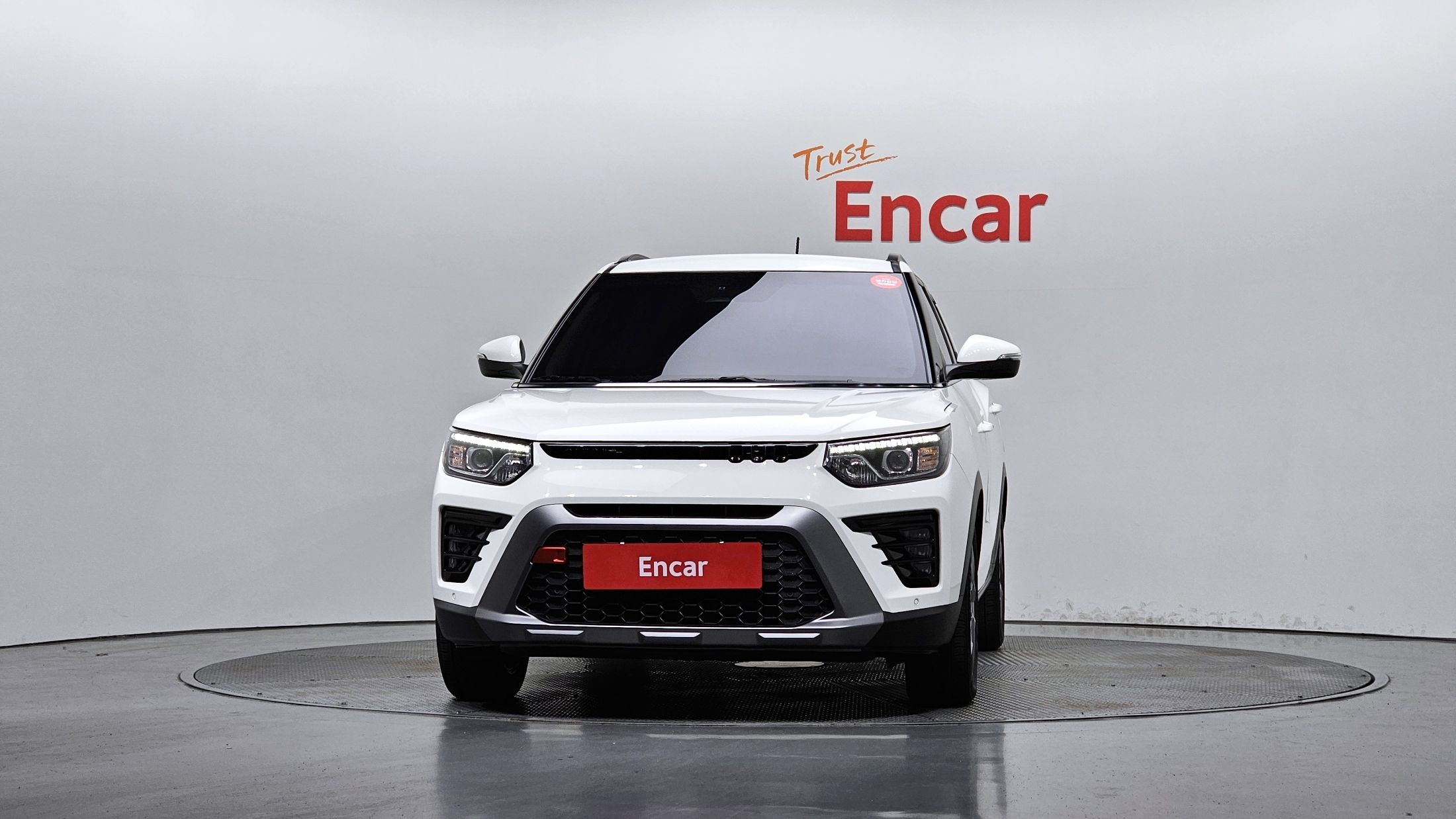 SSANGYONG TIVOLI 2023