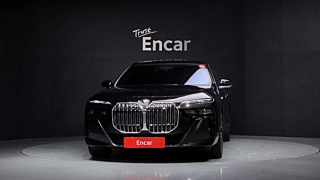 BMW 7-SERIES G70 2024
