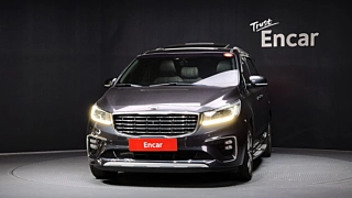KIA CARNIVAL 2018