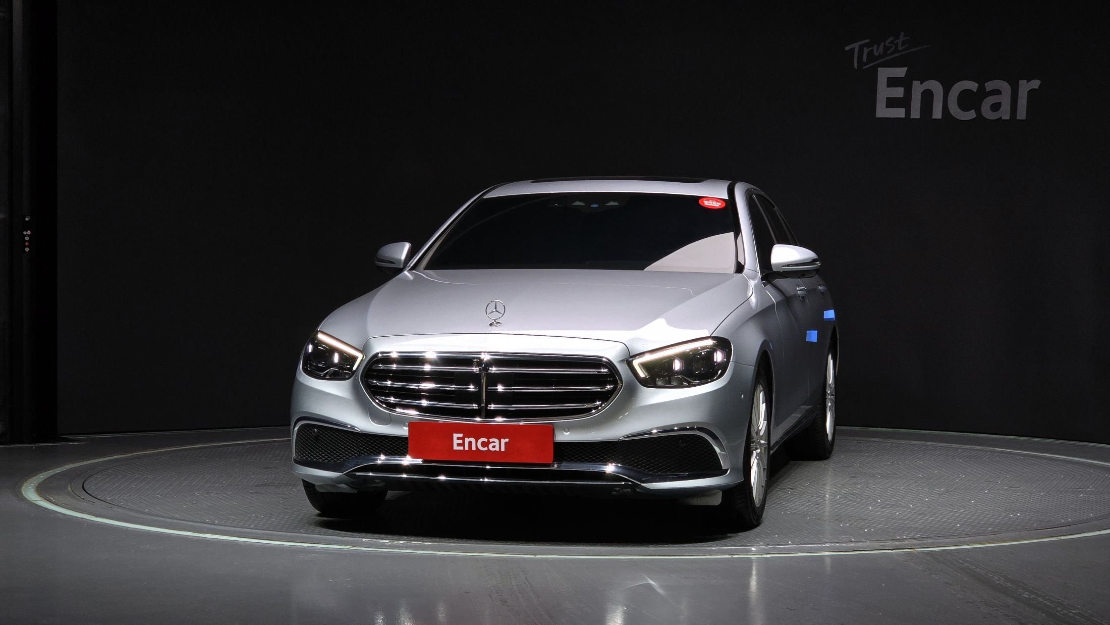 MERCEDES BENZ E-CLASS W213 2022
