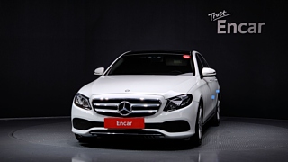 MERCEDES BENZ E-CLASS W213 2016