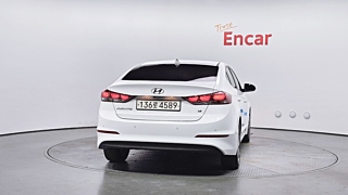 HYUNDAI AVANTE AD 2017