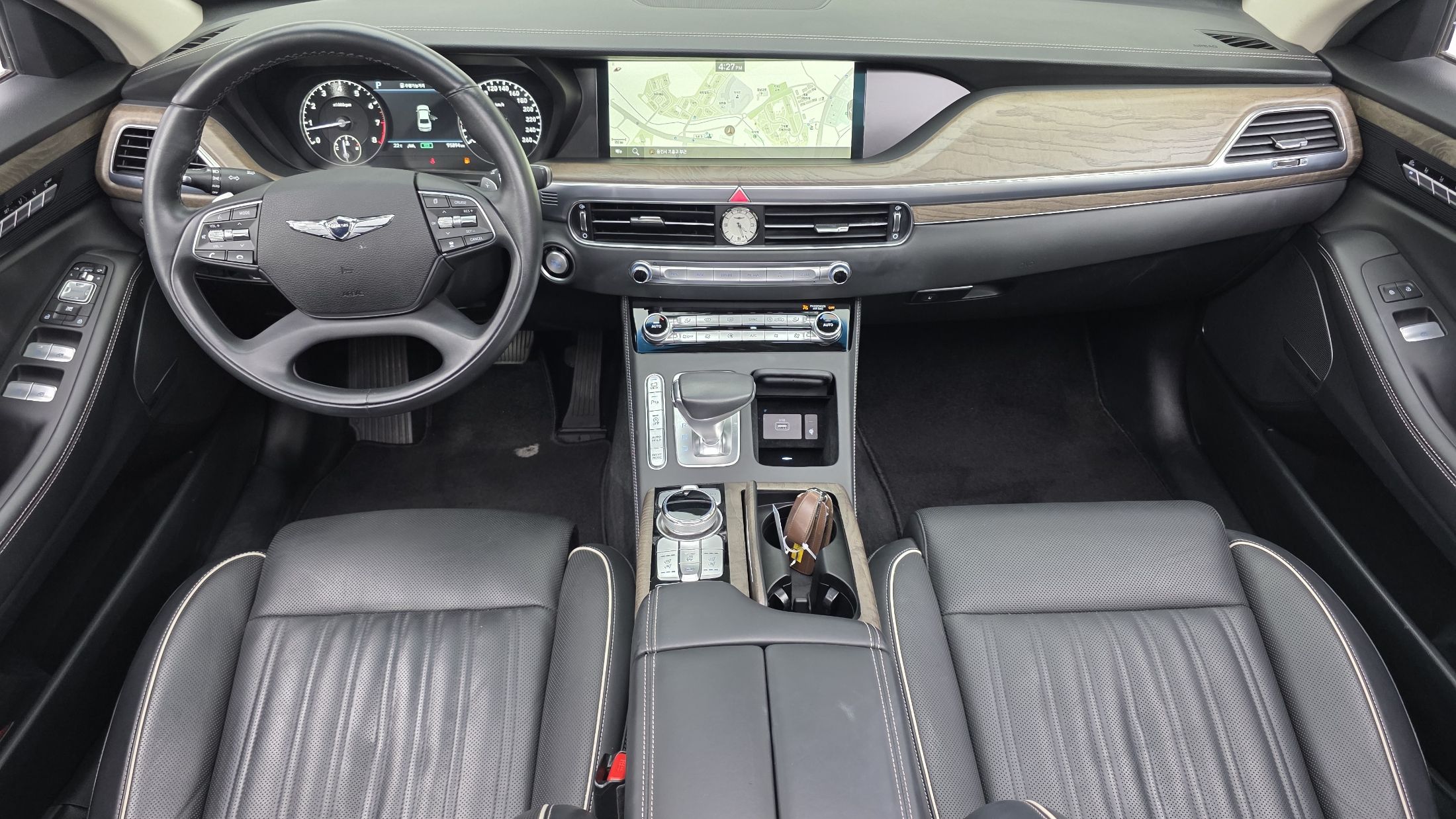 GENESIS G90 2020