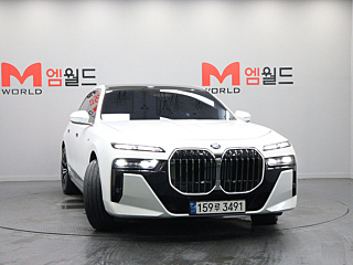 BMW 7-SERIES G70 2024