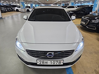 VOLVO S60 2017