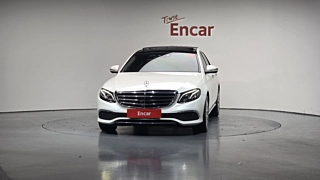 MERCEDES BENZ E-CLASS W213 2016
