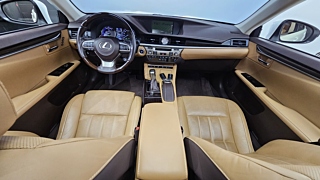 LEXUS ES300H 2018