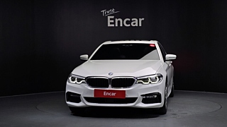 BMW 5-SERIES G30 2017