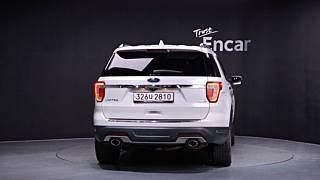 FORD EXPLORER 2018