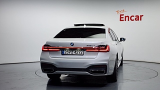 BMW 7-SERIES G11 2020