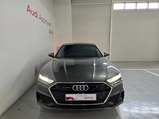AUDI A7 4K 2021