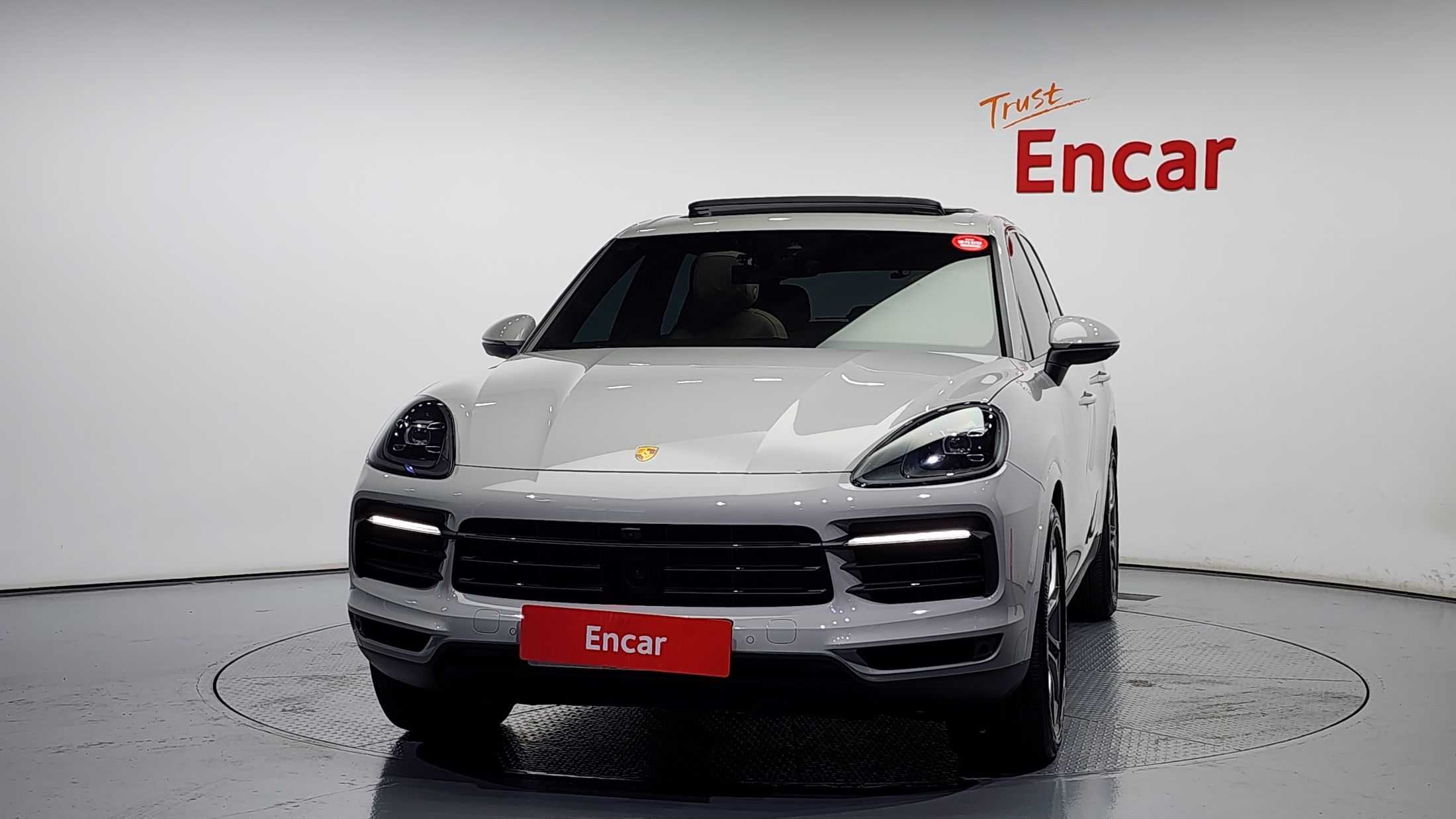 PORSCHE CAYENNE PO536 2023