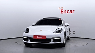 PORSCHE PANAMERA 971 2018